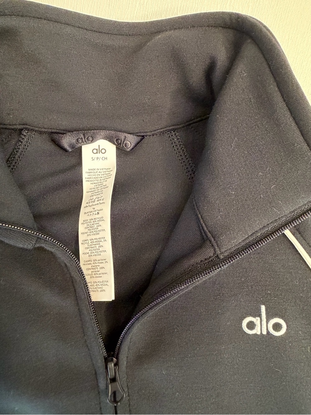 ALO Yoga Track Star Set Black Cropped Full Zip Jacket + Wide Leg Pant Small - Picture 7 of 8